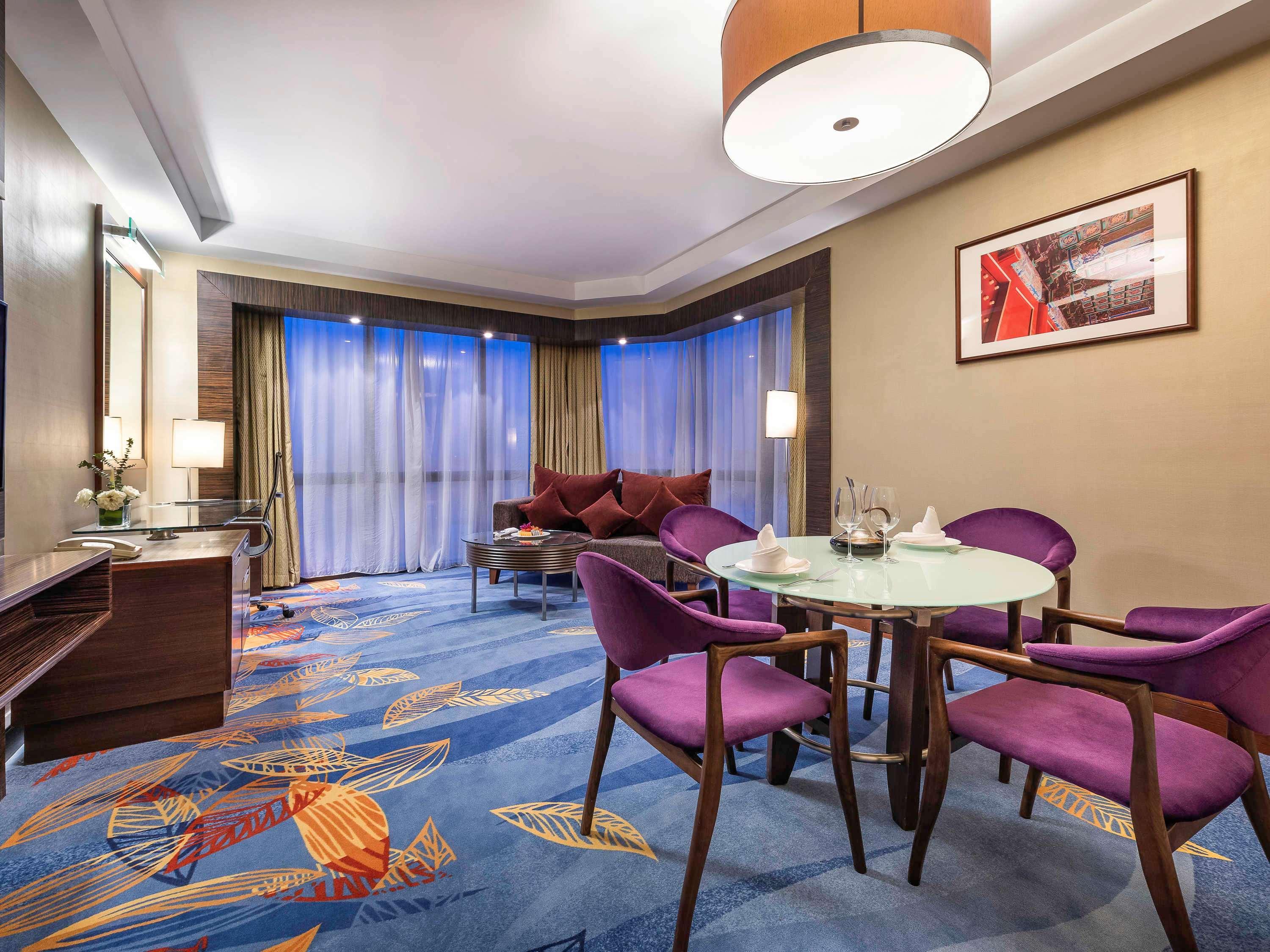 Novotel Beijing Peace Екстер'єр фото