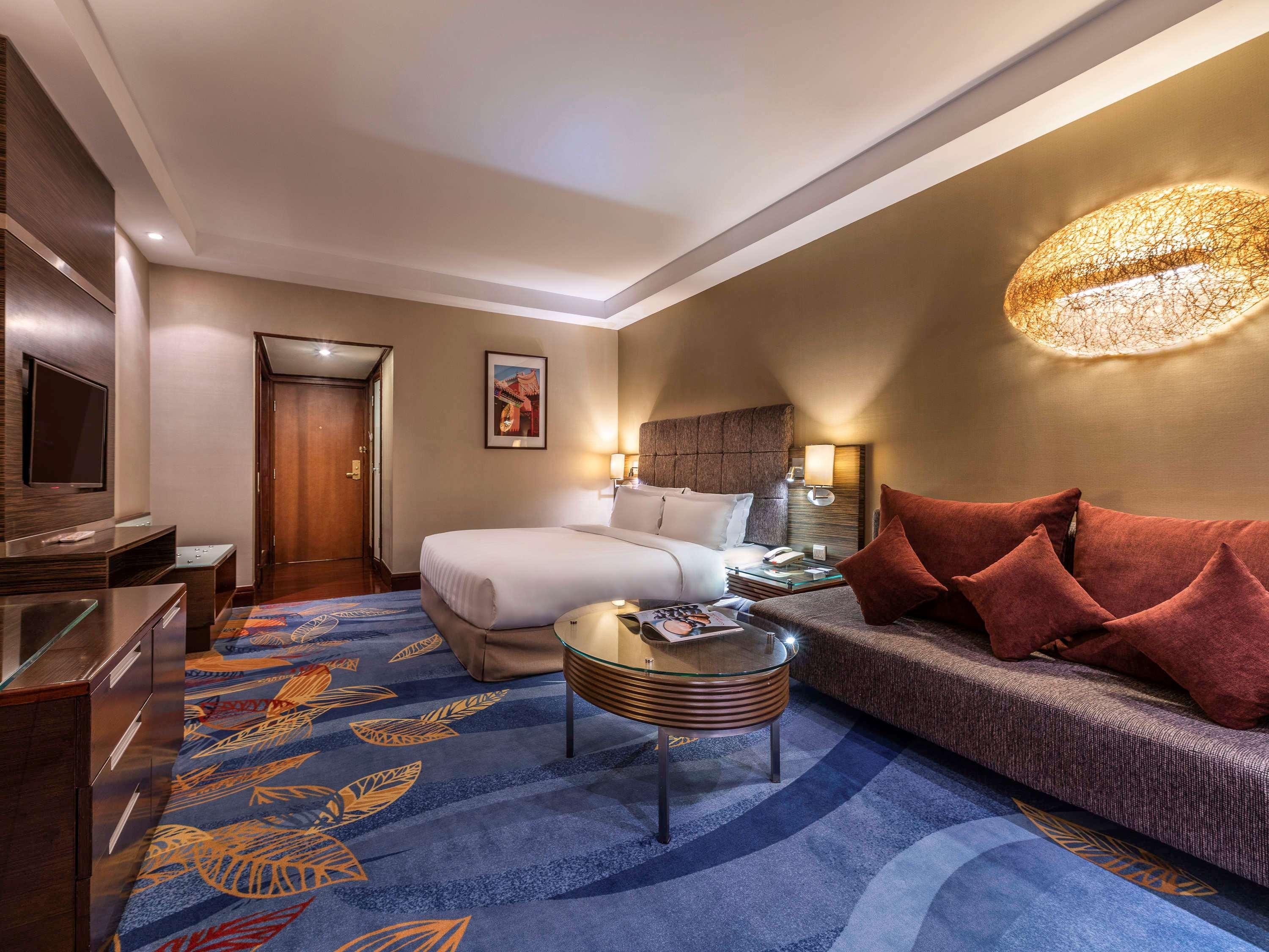 Novotel Beijing Peace Екстер'єр фото