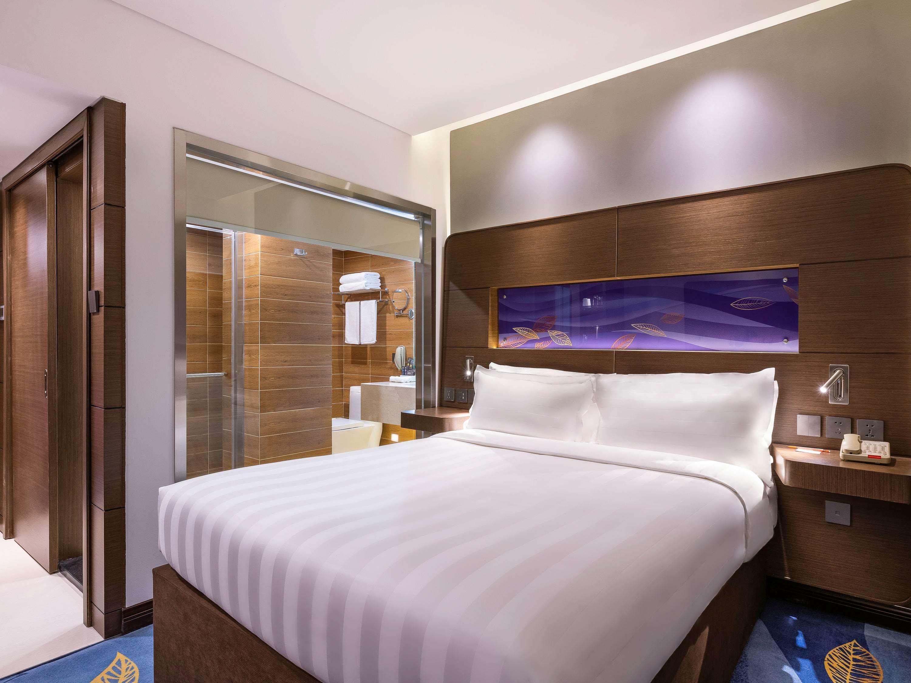 Novotel Beijing Peace Екстер'єр фото