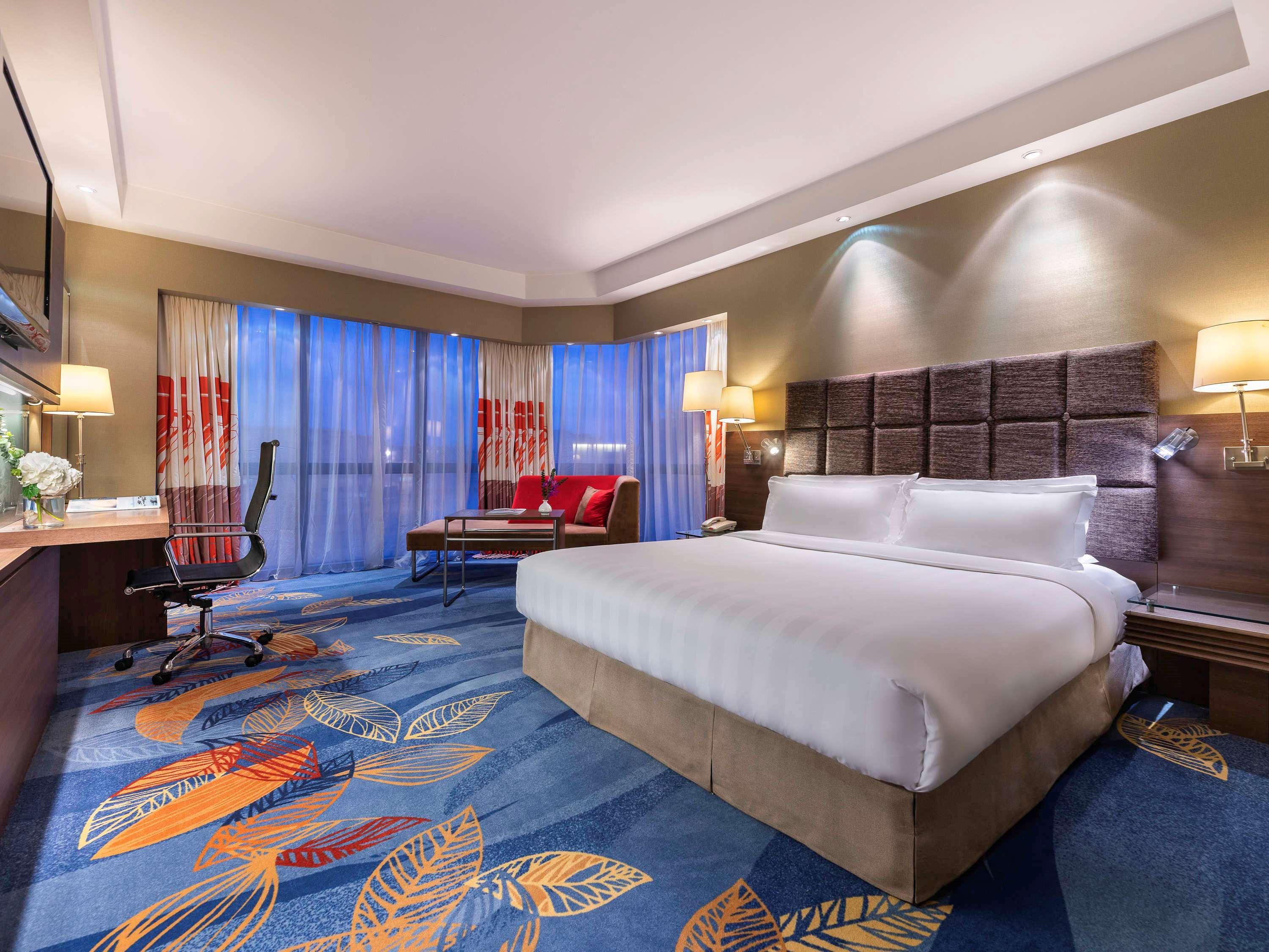 Novotel Beijing Peace Екстер'єр фото