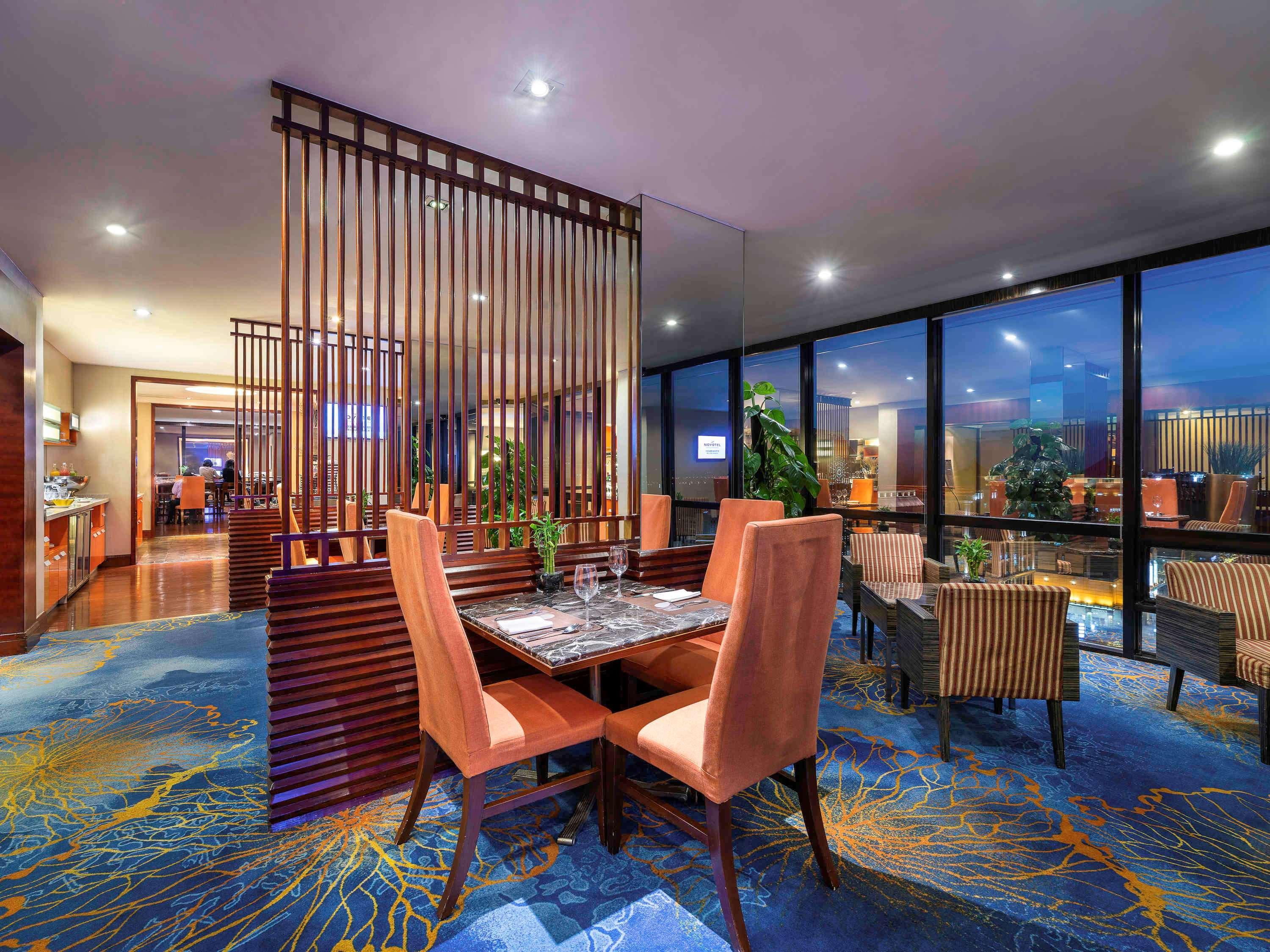 Novotel Beijing Peace Екстер'єр фото