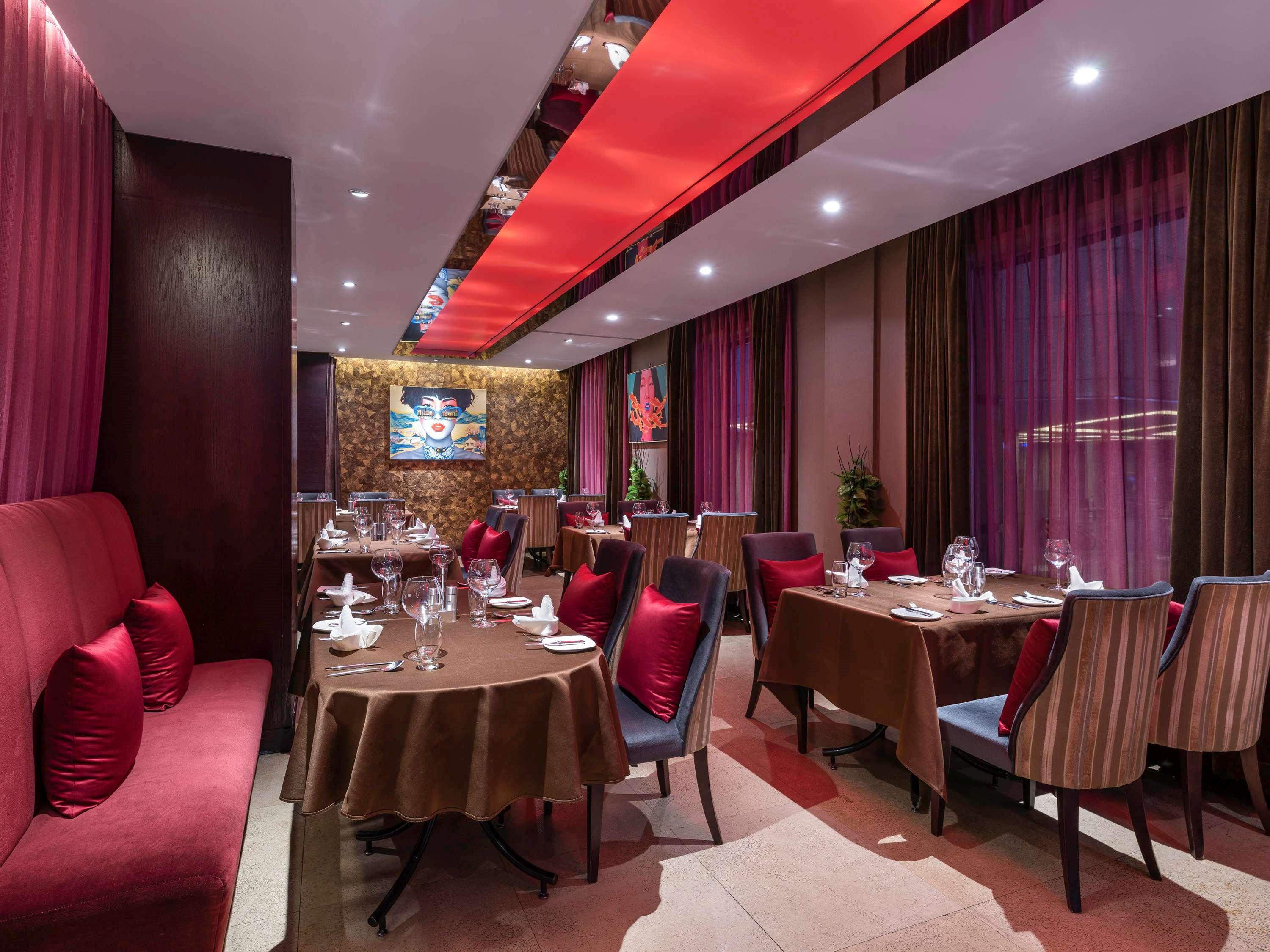 Novotel Beijing Peace Екстер'єр фото
