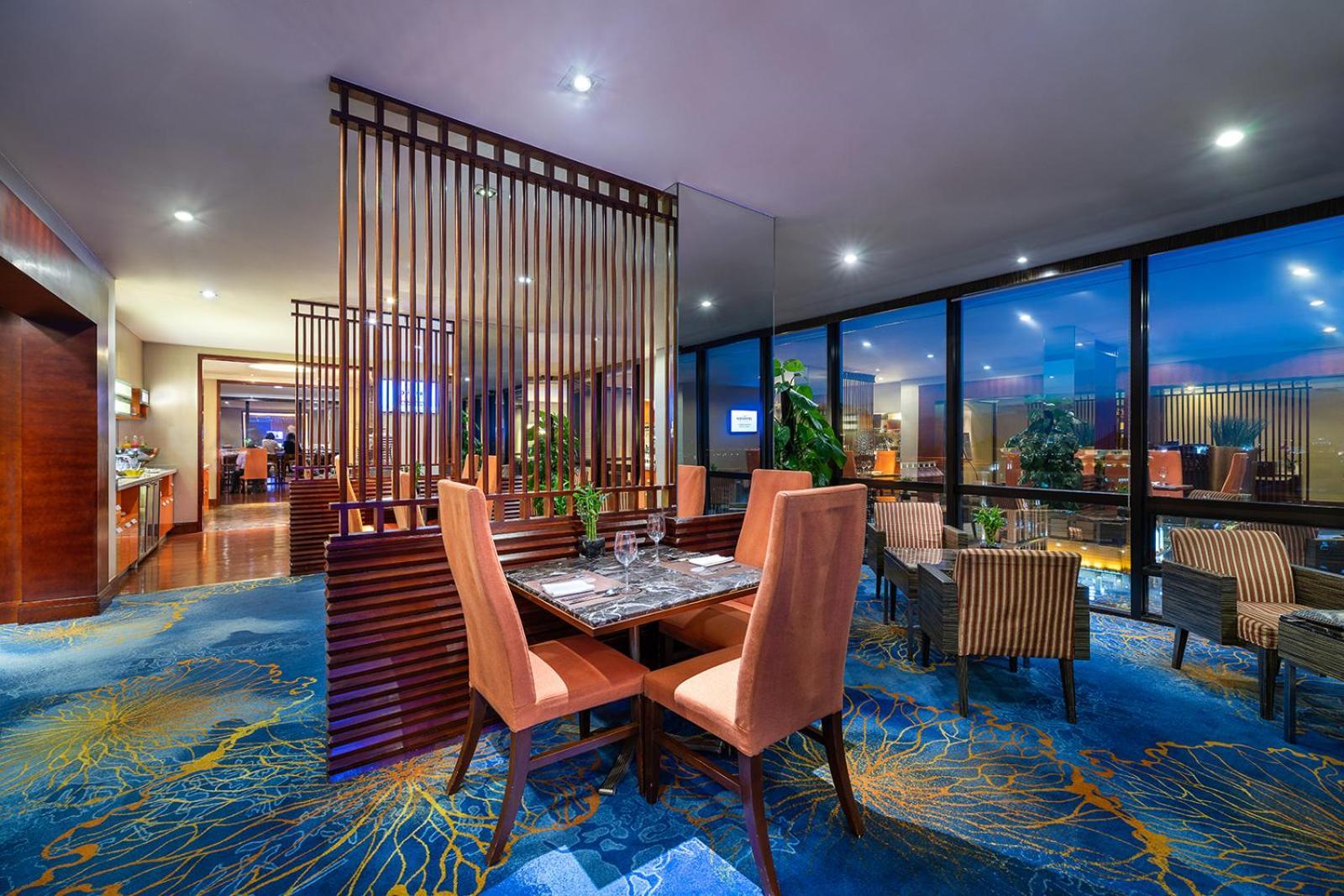Novotel Beijing Peace Екстер'єр фото