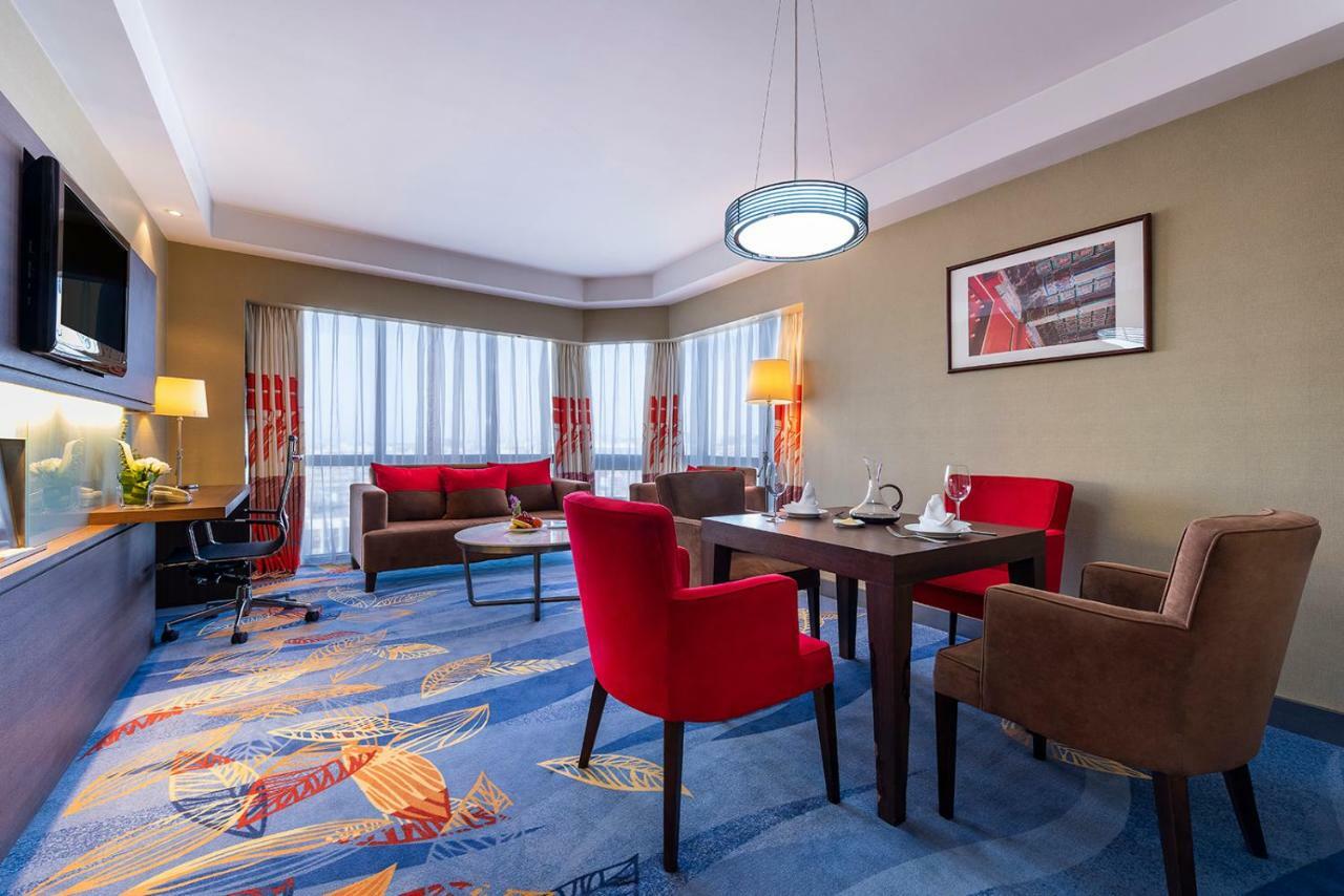 Novotel Beijing Peace Екстер'єр фото