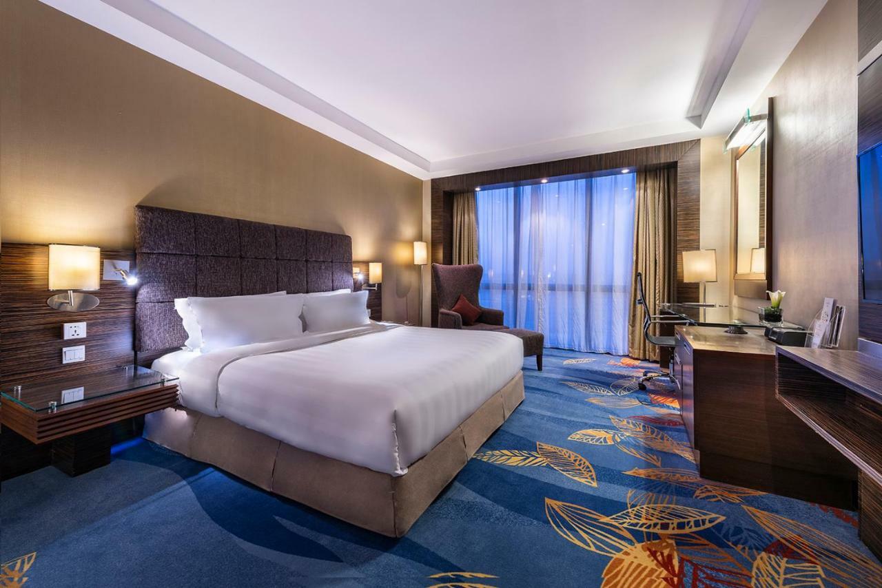 Novotel Beijing Peace Екстер'єр фото