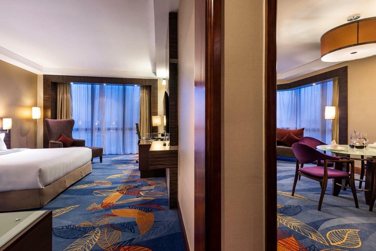 Novotel Beijing Peace Екстер'єр фото
