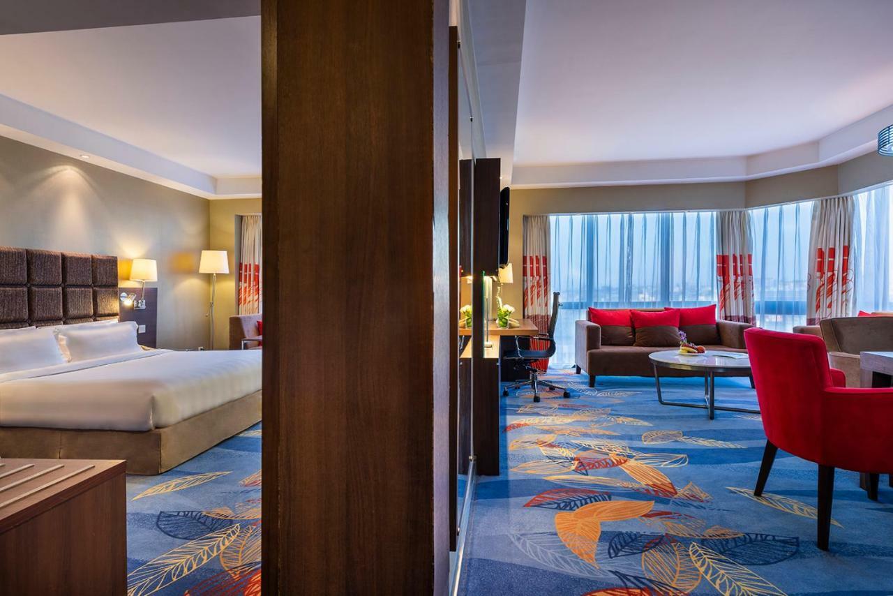 Novotel Beijing Peace Екстер'єр фото